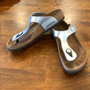 Birkenstock Gizeh Sandal Girls Silver